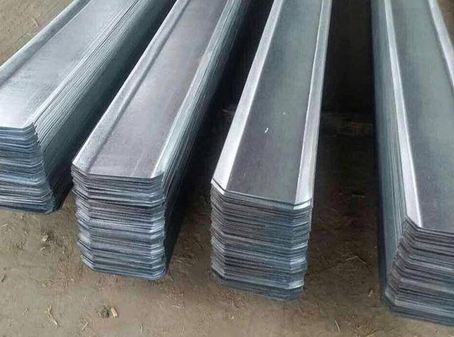 建筑施工知識普及第二章:止水鋼板的做法節(jié)點(diǎn)與標(biāo)準(zhǔn)